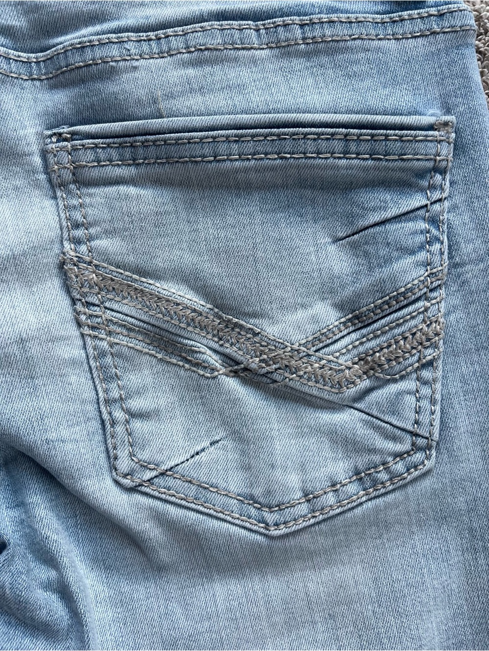 BKE Light Blue Boot Cut men’s Jeans - Picture 5 of 6